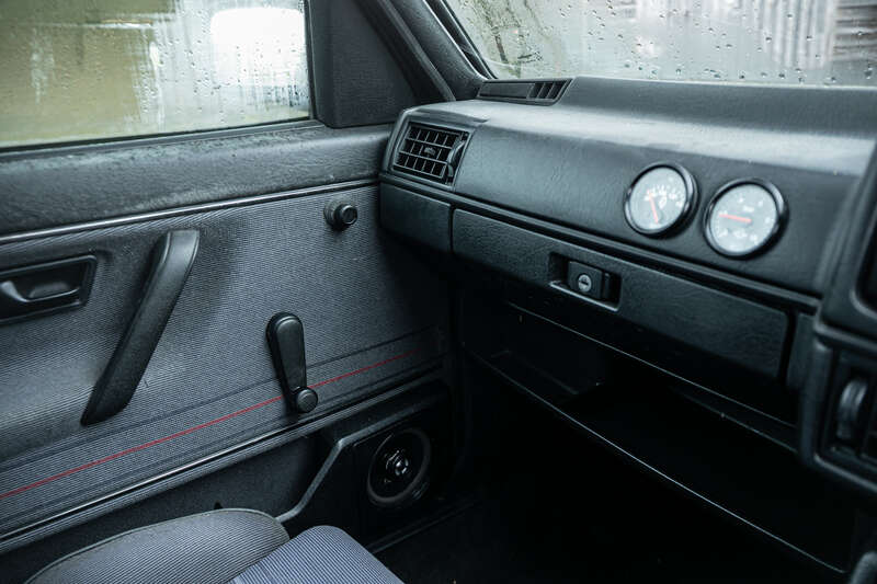 Used Volkswagen Golf 1986 for sale - 77550802: Photo 24