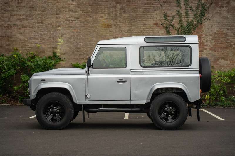 Used Land Rover Defender 2011 for sale - 77769844: Photo 12
