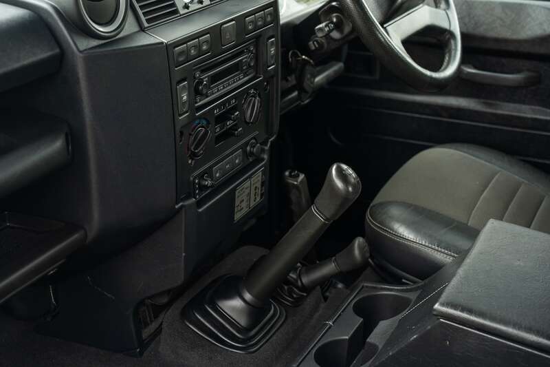 Used Land Rover Defender 2011 for sale - 77769844: Photo 20