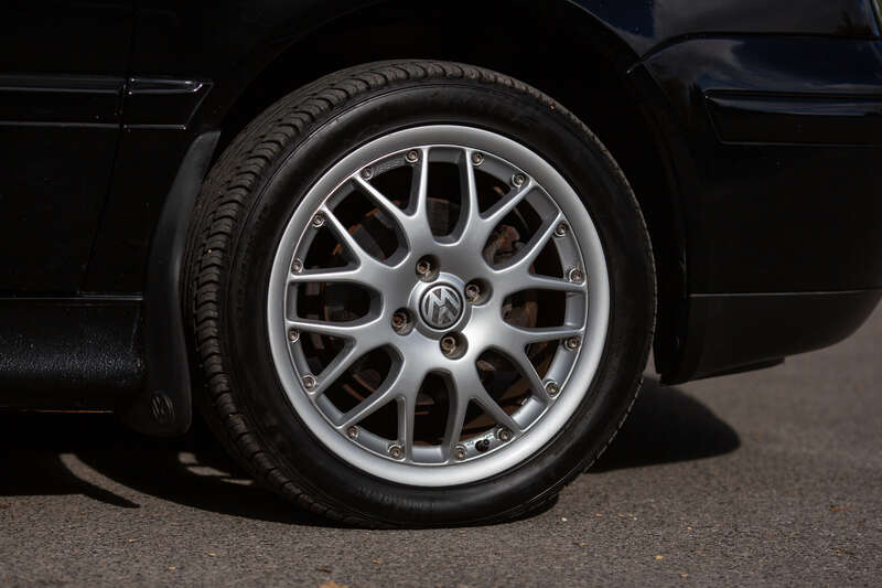 Used Volkswagen Golf 2001 for sale - 76296606: Photo 17