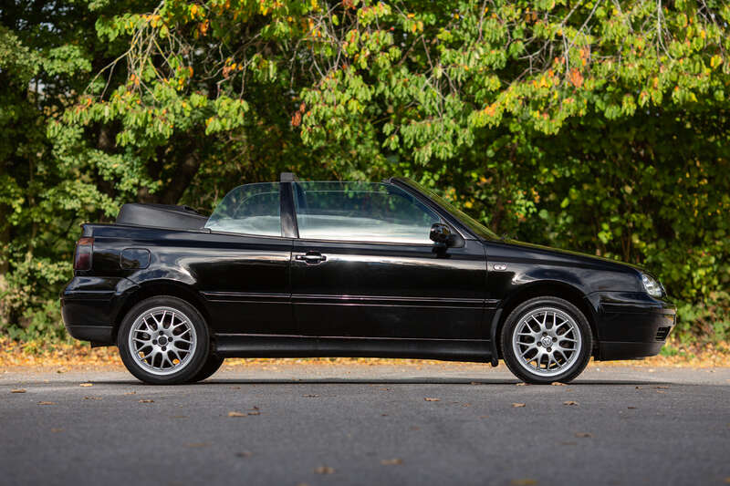 Used Volkswagen Golf 2001 for sale - 76296606: Photo 5