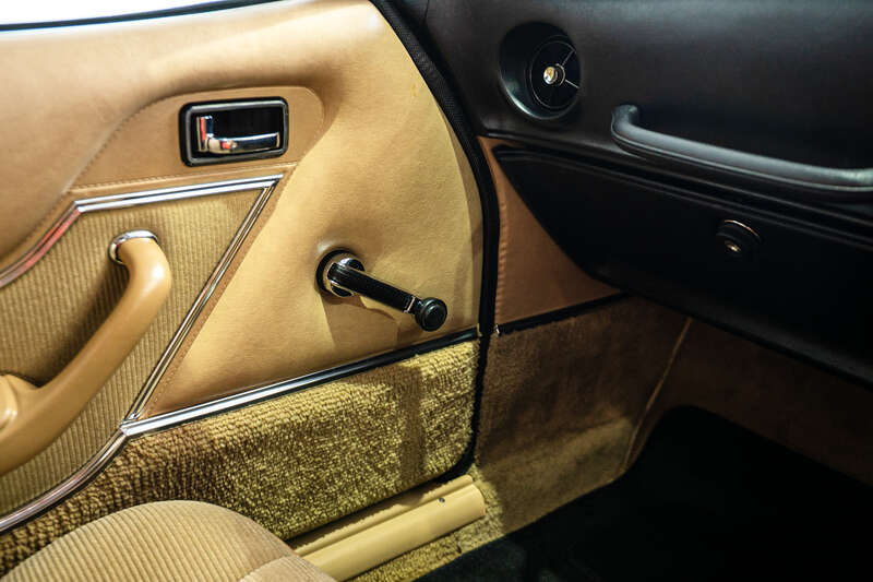 Used Ford Capri 1977 for sale - 77769857: Photo 21