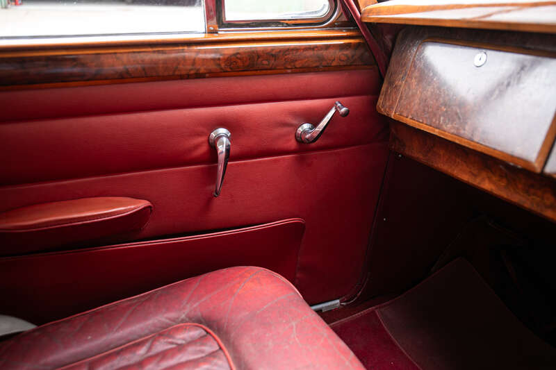 Used Daimler V8 1967 for sale - 77738782: Photo 20