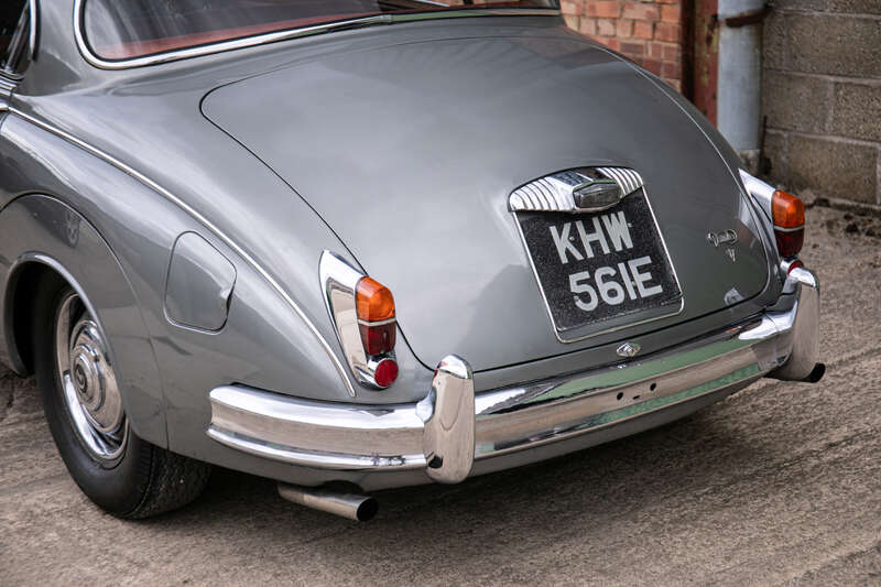 Used Daimler V8 1967 for sale - 77738782: Photo 9