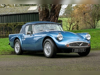 Daimler Sp250 feature image