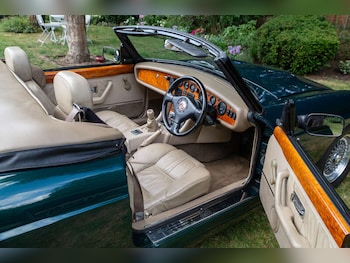 Used MG RV8 1994 for sale - 75460184: Photo