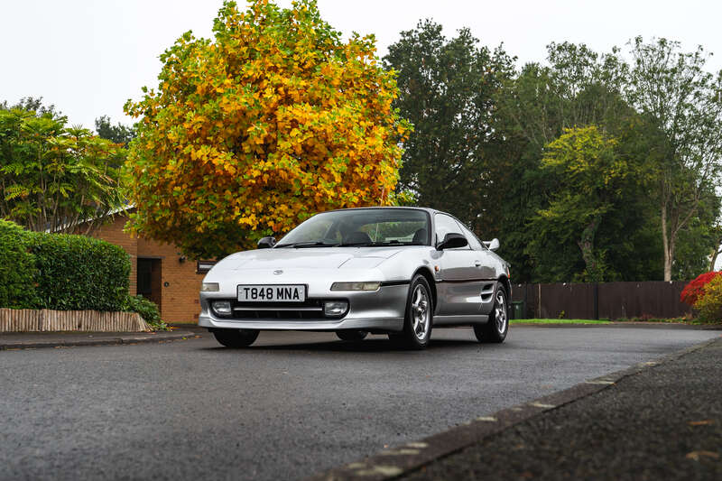 Used Toyota MR2 1999 for sale - 76296591: Photo 15