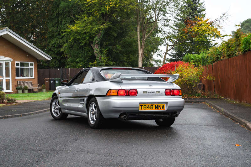 Used Toyota MR2 1999 for sale - 76296591: Photo 22
