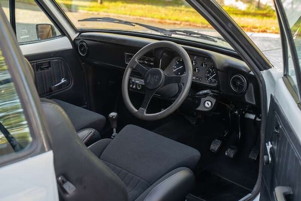 Used Ford Escort 1977 for sale - 76175964: Photo 2