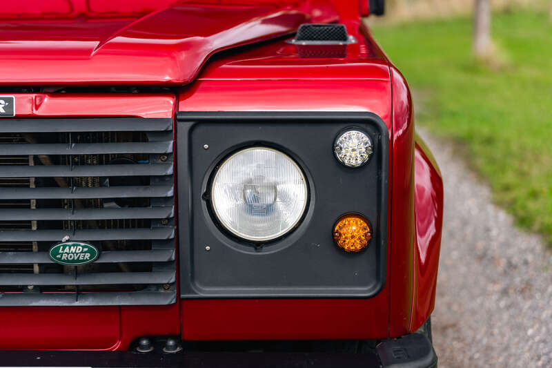 Used Land Rover Defender for sale - 76099767: Photo 16