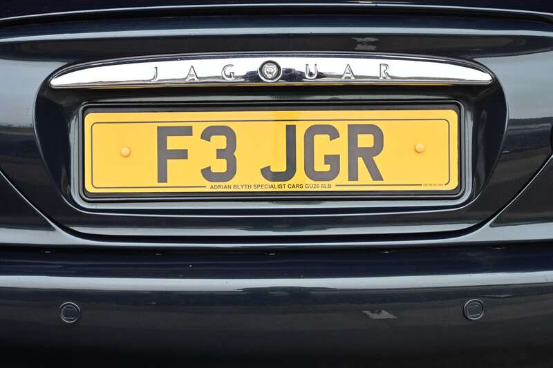 Used Jaguar XKR 2001 for sale - 77696884: Photo 15