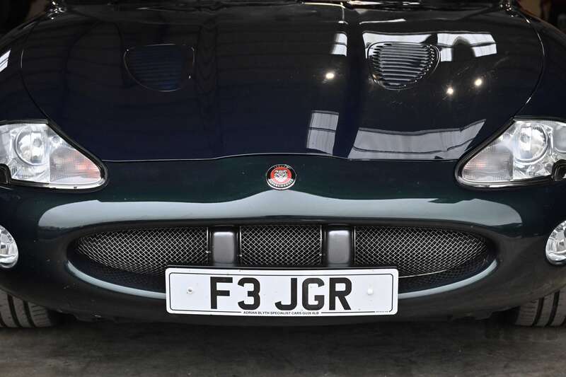 Used Jaguar XKR 2001 for sale - 77696884: Photo 22