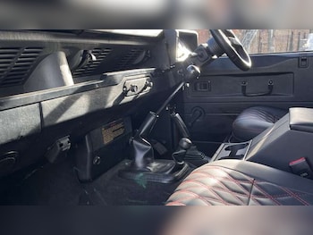 Used Land Rover Defender 1999 for sale - 77684423: Photo