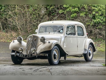 Used Citroen Traction 1955 for sale - 77560077: Photo