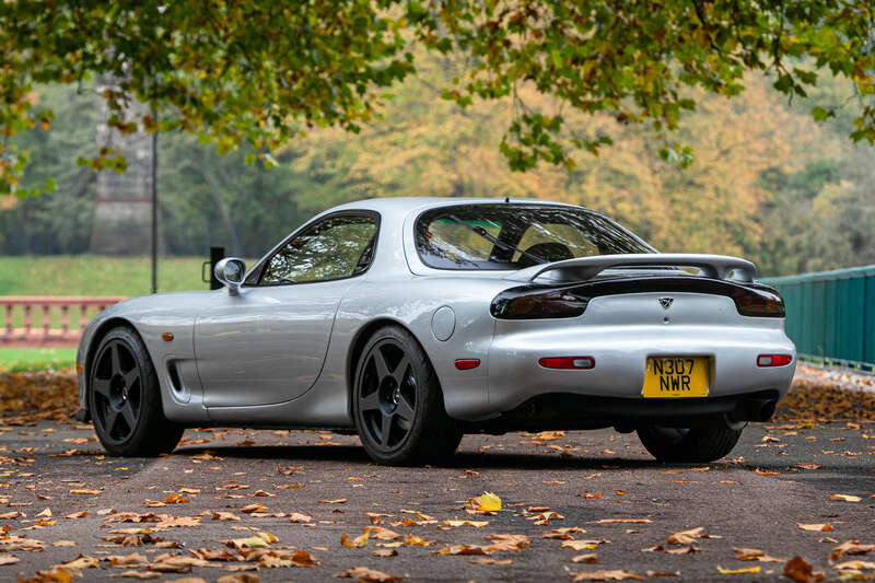 Used Mazda RX-7 2004 for sale - 76296599: Photo 4