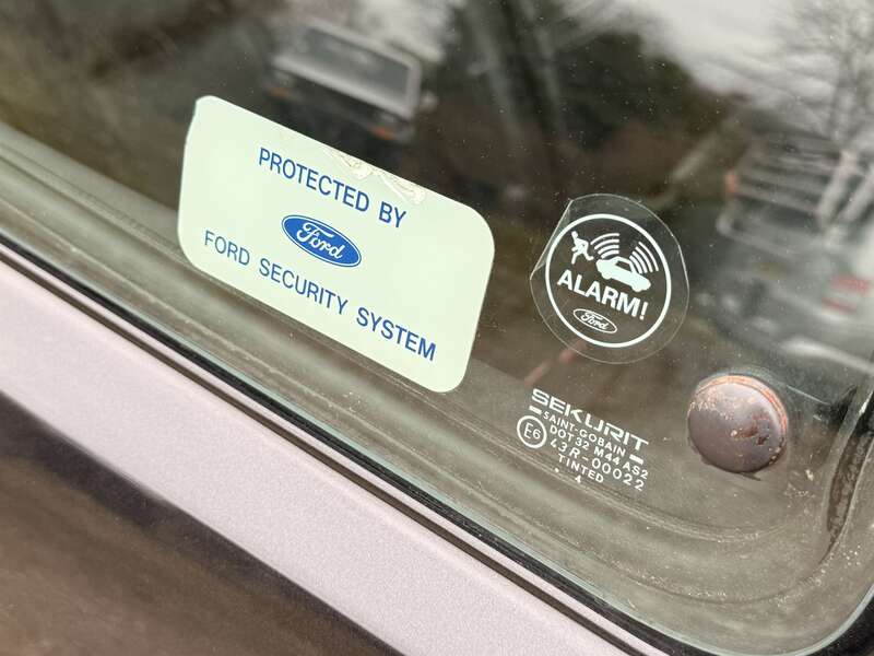 Used Ford Escort 1996 for sale - 77754385: Photo 12