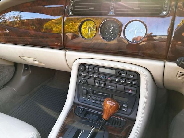 Used Jaguar XK8 1997 for sale - 76216450: Photo 10