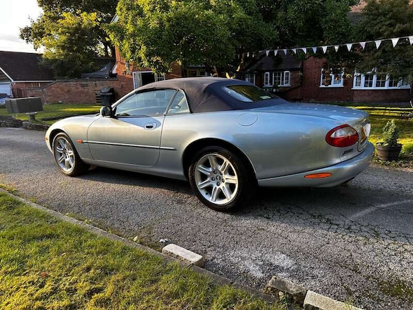 Used Jaguar XK8 1997 for sale - 76216450: Photo 17