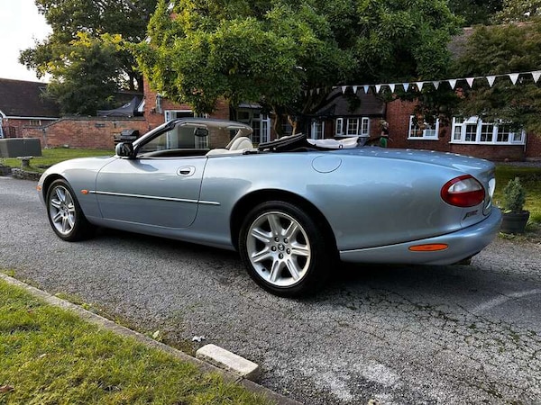 Used Jaguar XK8 1997 for sale - 76216450: Photo 3