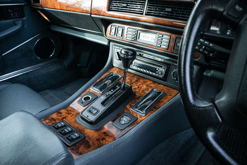 Used Jaguar XJS 1994 for sale - 77626345: Photo 25
