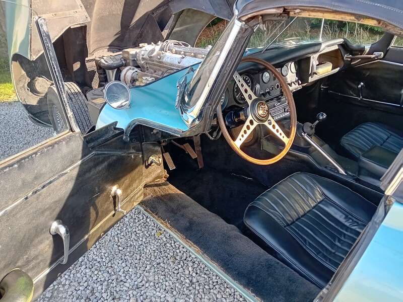 Used Jaguar E-Type for sale - 77769849: Photo 2
