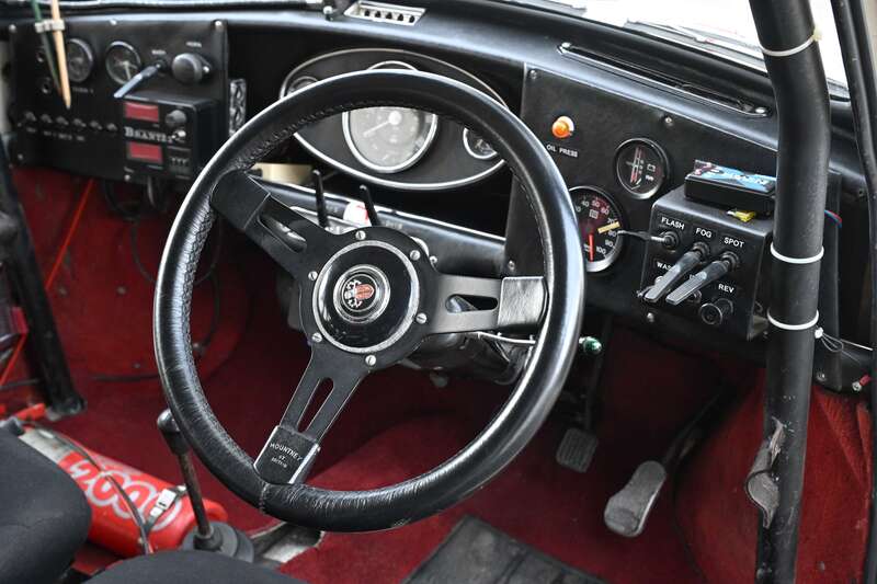 Used Austin Mini Cooper S 1967 for sale - 77634032: Photo 2