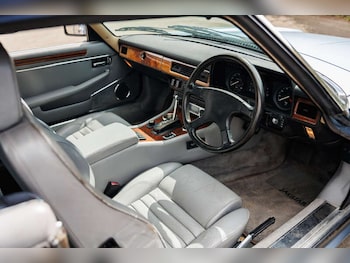 Used Jaguar XJS 2000 for sale - 75378675: Photo