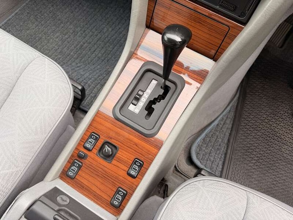 Used Mercedes-Benz E-Class 1995 for sale - 76228658: Photo 19
