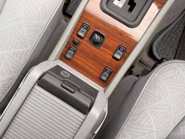 Used Mercedes-Benz E-Class 1995 for sale - 76228658: Photo 20