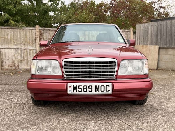 Used Mercedes-Benz E-Class 1995 for sale - 76228658: Photo 8