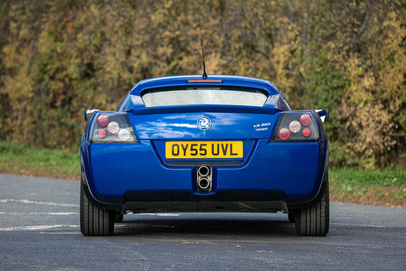 Used Vauxhall VX220 2005 for sale - 76296607: Photo 7