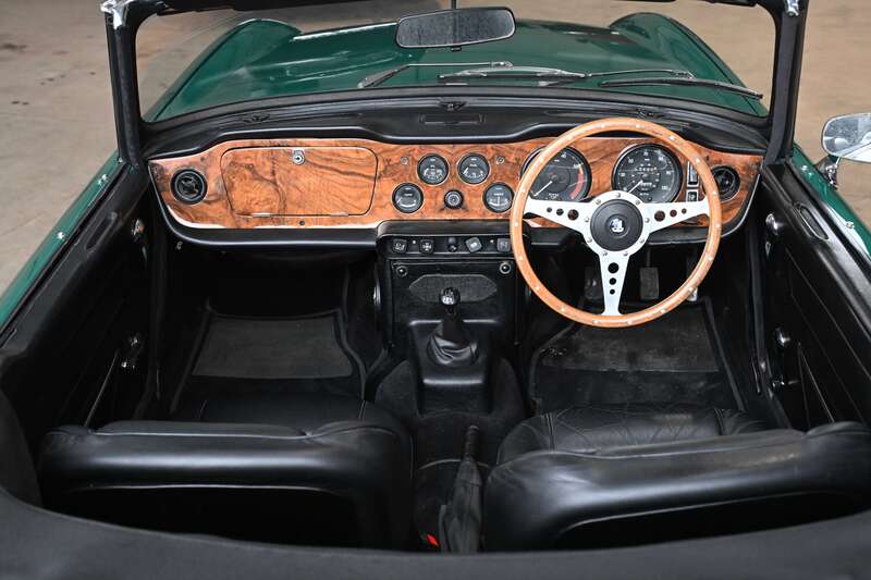 Used Triumph TR6 1972 for sale - 77738777: Photo 2