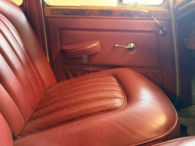 Used Rolls-Royce Silver Dawn 1983 for sale - 77769829: Photo 5