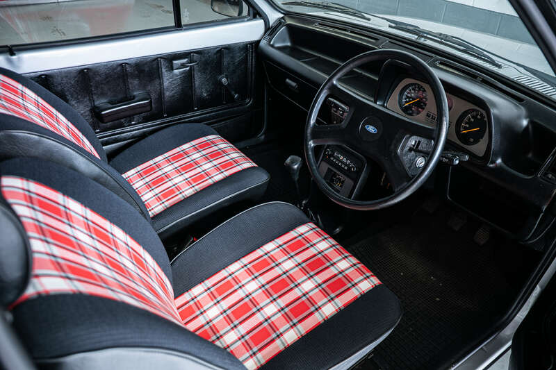 Used Ford Fiesta 2017 for sale - 77769845: Photo 2