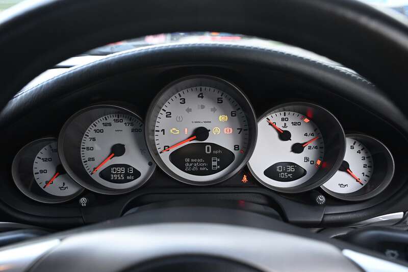 Used Porsche 911 for sale - 77525190: Photo 23