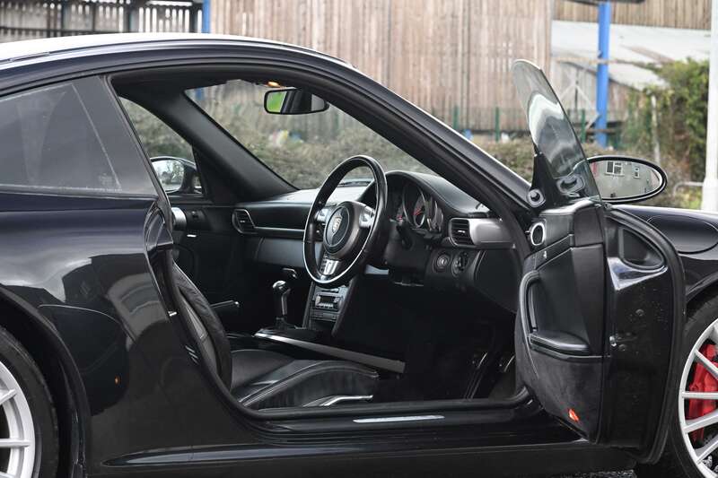 Used Porsche 911 for sale - 77525190: Photo 8