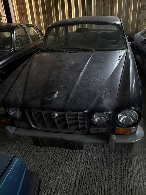 Used Jaguar XJ12 for sale - 76021557: Photo 16