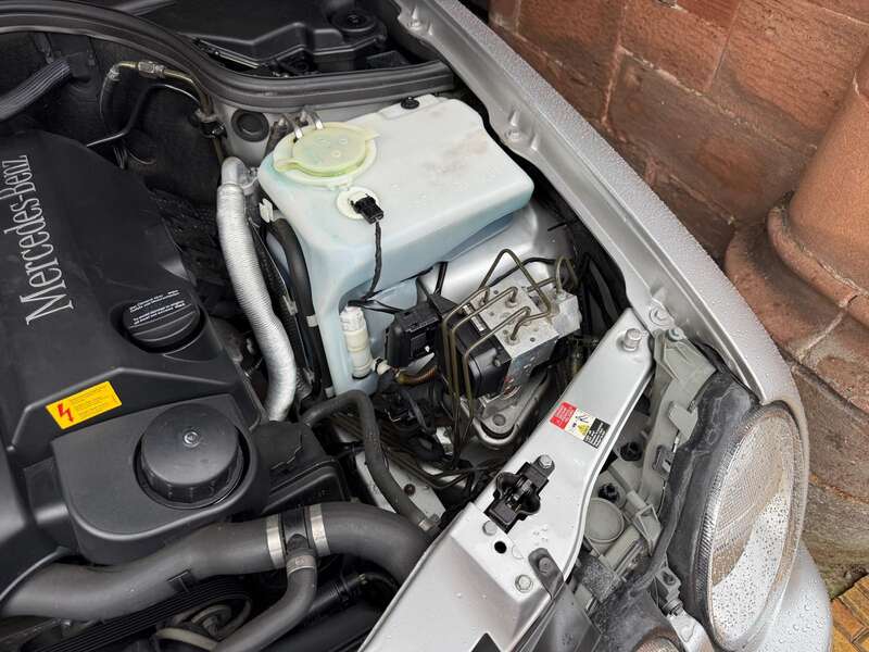 Used Mercedes-Benz CLK 2000 for sale - 76372161: Photo 12
