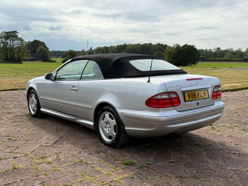 Used Mercedes-Benz CLK 2000 for sale - 76372161: Photo 22