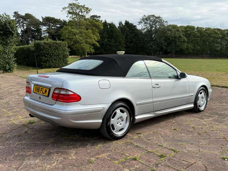 Used Mercedes-Benz CLK 2000 for sale - 76372161: Photo 25