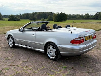 Used Mercedes-Benz CLK 2000 for sale - 76372161: Photo