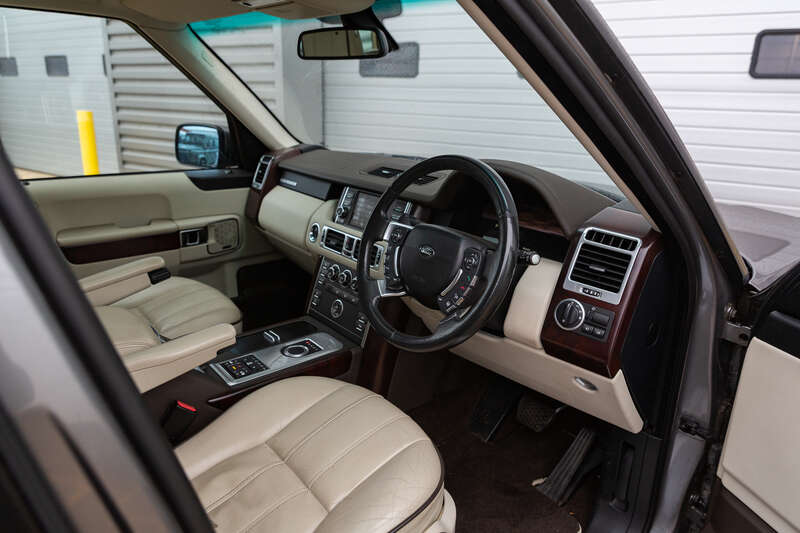 Used Land Rover Range Rover 2019 for sale - 76296588: Photo 2