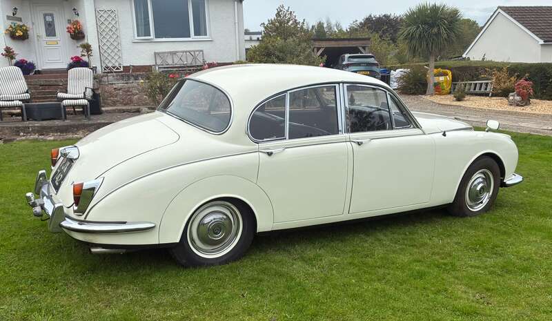 Used Daimler V8 1969 for sale - 76228652: Photo 21