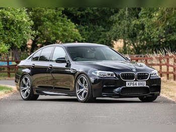 Used BMW M5 2014 for sale - 79475852: Photo