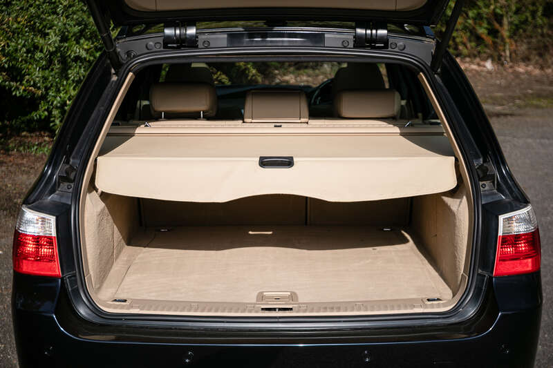 Used BMW 5 Series 2005 for sale - 77696957: Photo 14