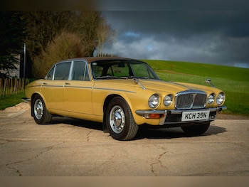 Used Daimler Sovereign 1974 for sale - 77696881: Photo