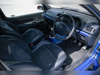 Used Renault Clio 2004 for sale - 79363131: Photo