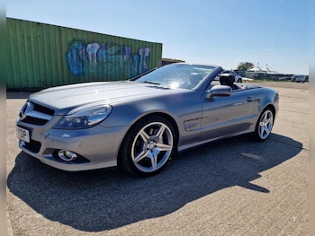 Used Mercedes-Benz SL 2011 for sale - 75450760: Photo
