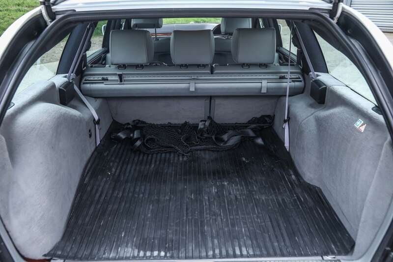 Used Mercedes-Benz E Class for sale - 77754387: Photo 9