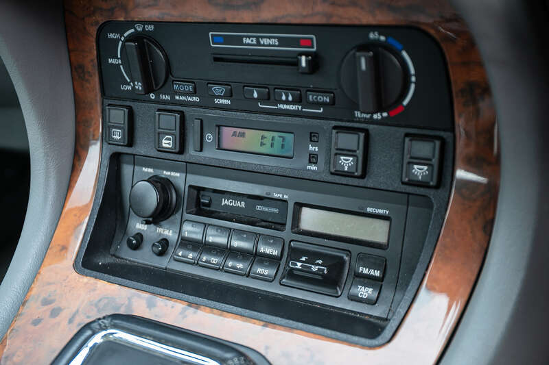 Used Jaguar XJ for sale - 77754397: Photo 23